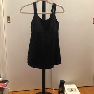 Lululemon workout top